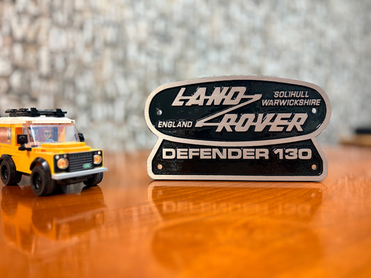 Cast aluminium Defender 130 plate (FN5)